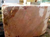 Blocchi marmo rosso damasco Red marble blocks
