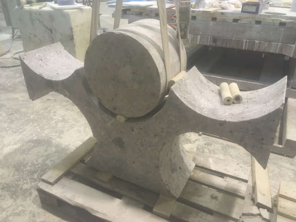 Tavolo Massello in Ceppo di Gre’