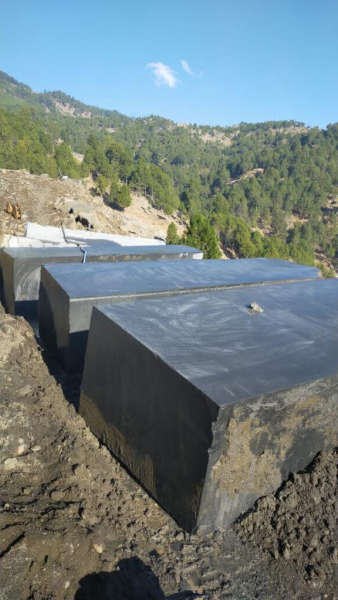 Black Granite Blocks