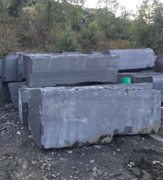 Black Granite Blocks