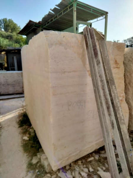 Blocco di Travertino Campidoglio (158x170x239)