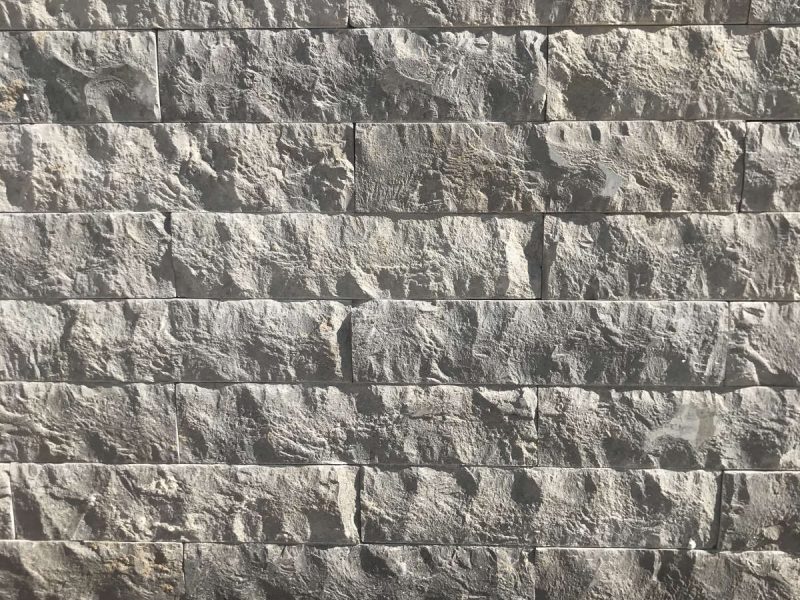 Pietra naturale "Tryste Gray" , finitura a spacco