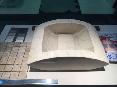 lavabo di appoggio in marmo massello