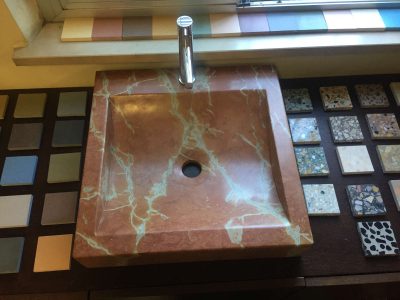 lavabo di appoggio in marmo massello