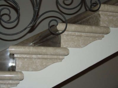 lavorati in travertino