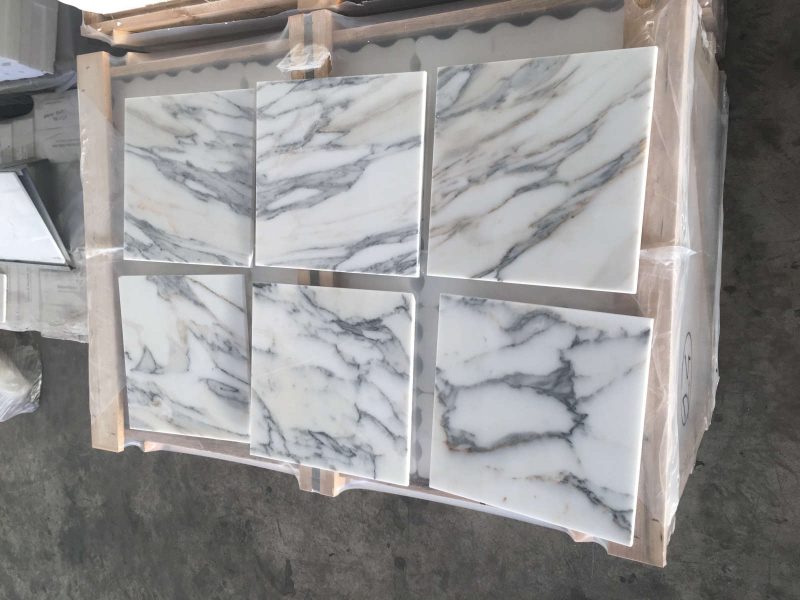 CALACATTA cm 30,5 x 30,5 x 1