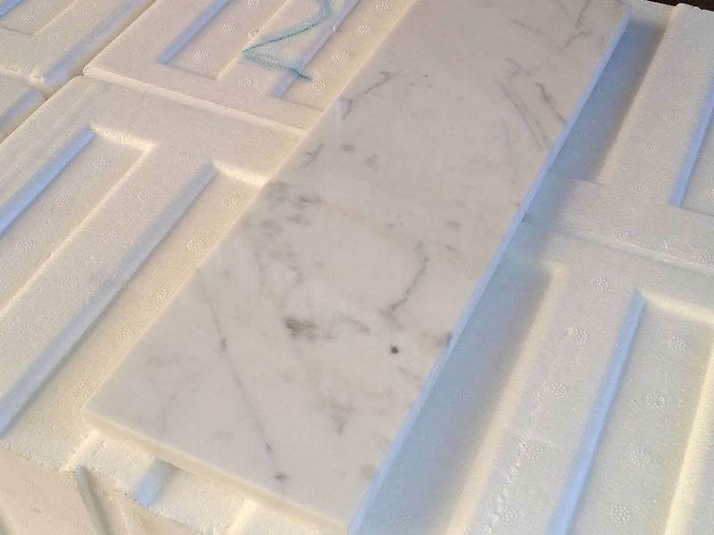 BIANCO CARRARA C EXTRA 305X98X10 MM POLISHED
