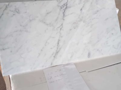 BIANCO CARRARA VENATO 610X305X10 MM HONED 44 MQ.