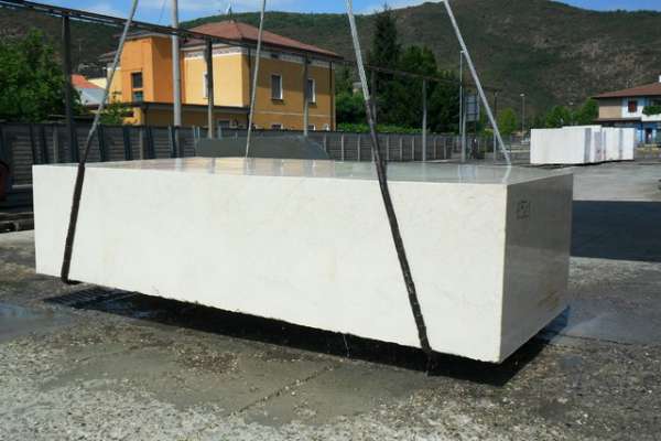 BLOCCHI MARMO BOTTICINO