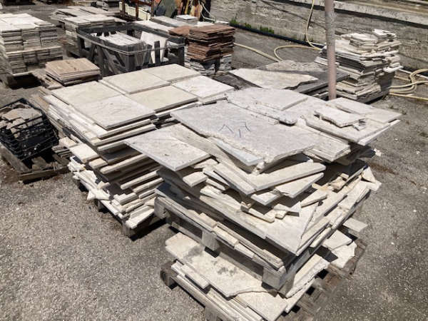 Cocciame per palladiana in travertino