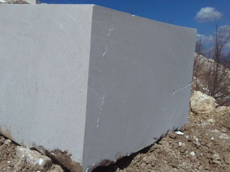Bianco Perlato Skrapar