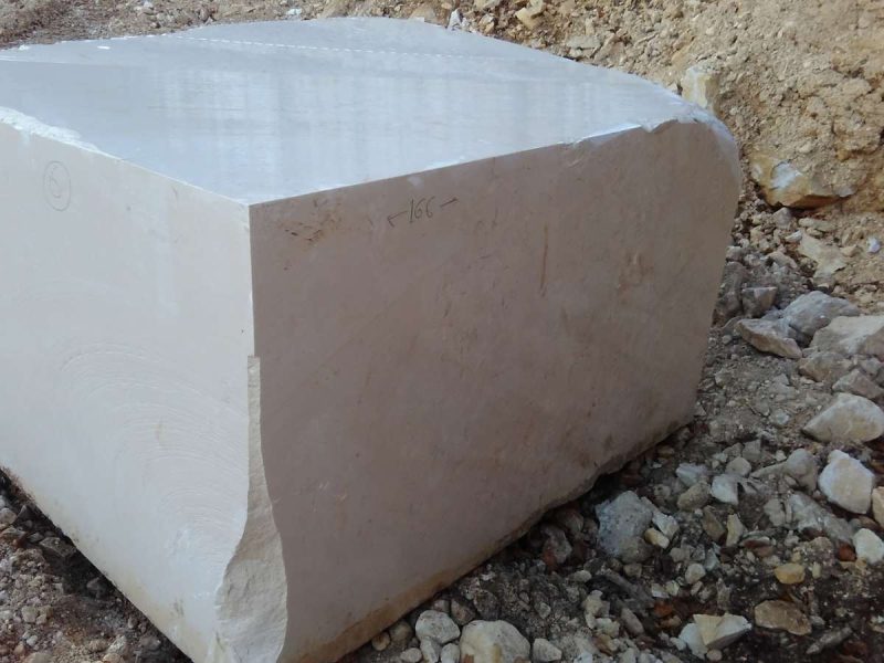 Bianco Perlato Skrapar