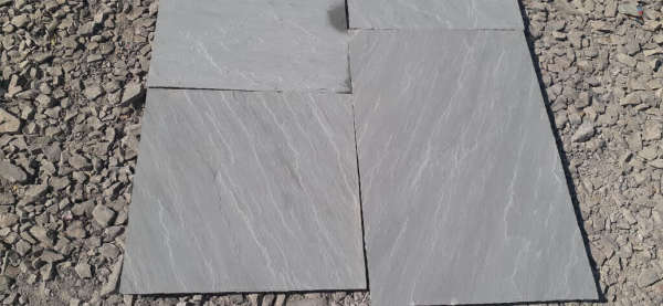 INDIAN GAJA GREY QUARTZITE PAVING SLABS