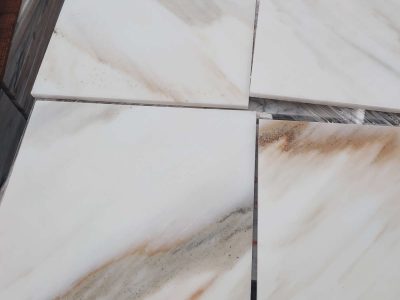 Vendita di materiale bianco Carrara e calacatta