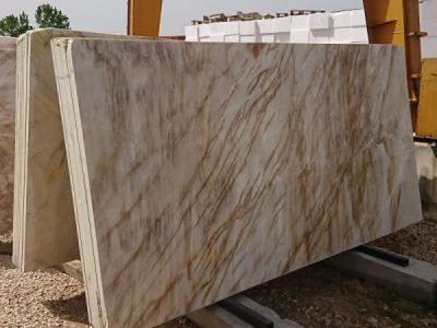 Verona onyx slabs