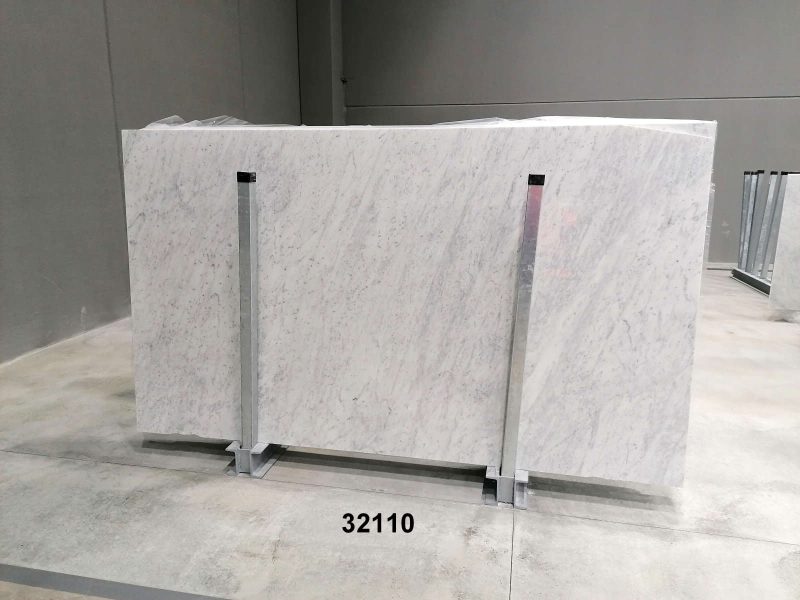 White Carrara CD Polished
