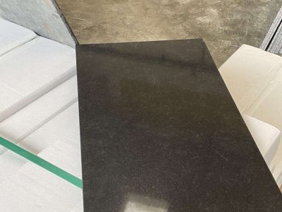 Stock Tiles Black