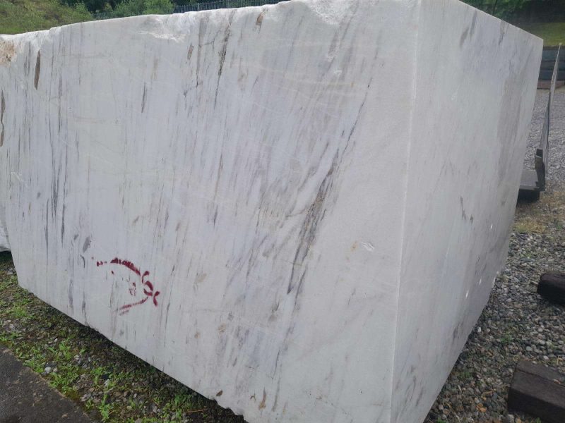 Calacatta Crystal