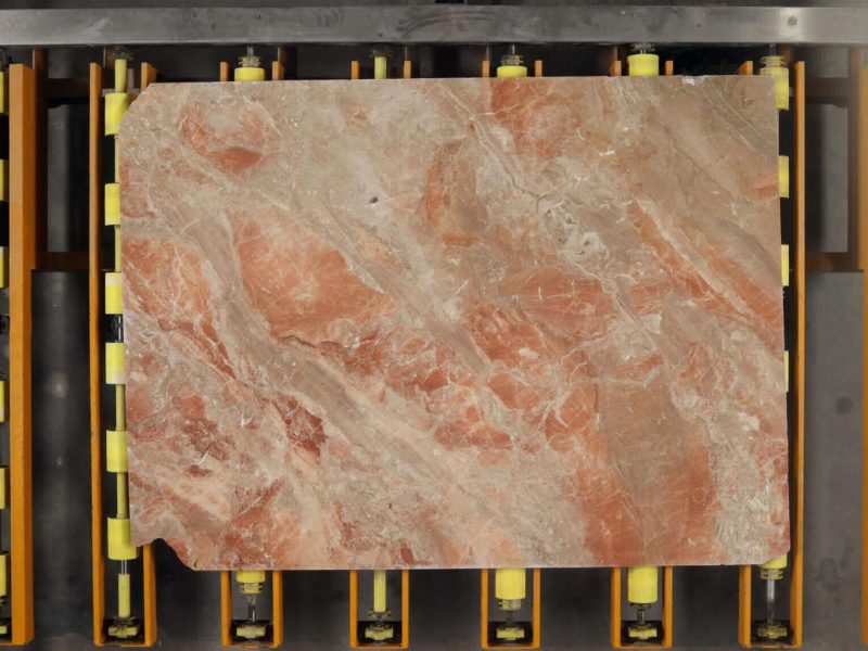 Breccia Aurora