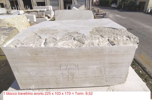 BLOCCO TRAVERTINO AVORIO