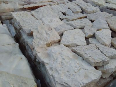 PIETRA CALCAREA DA RIVESTIMENTO