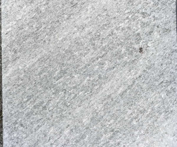 PIETRA DI LUSERNA FIAMMATA DA ESTERNO